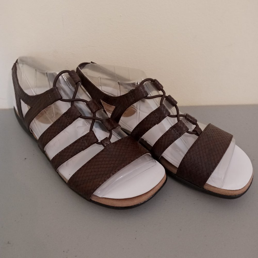 LifeStride Women's Eleanora Strappy Sandals 6 M, Dark Tan NEW in box